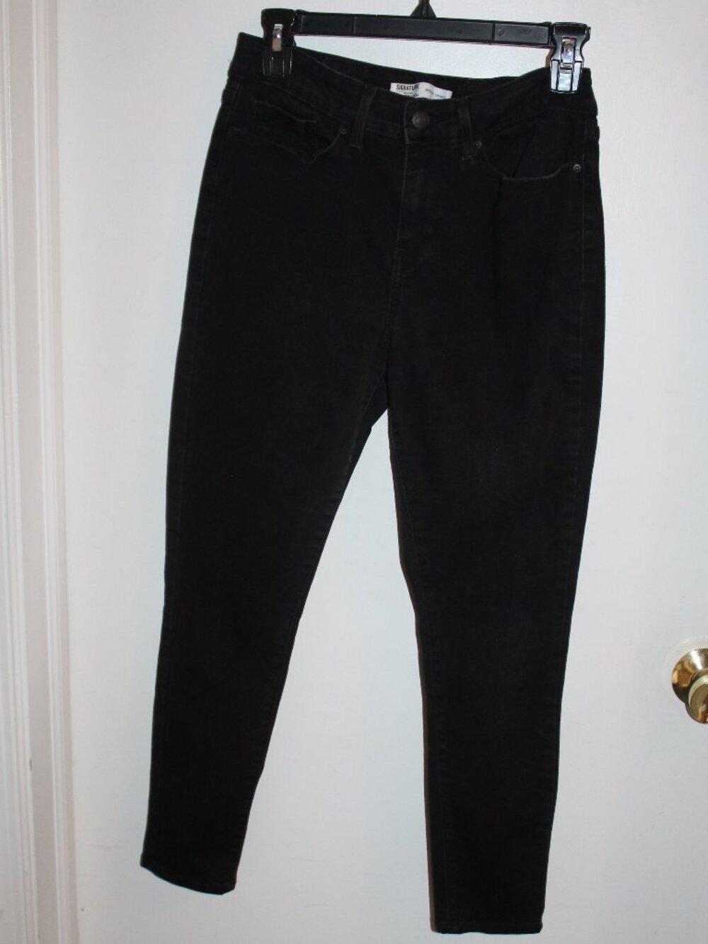 Levis 711 Shaping Skinny Womens Size 28x28 Ankle Fit Black Stretch Denim Jeans